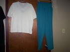 BonWorth 2 Piece Set Embroidered Flowers Short Sleeve Shirt Pants Medium EUC — photo 2