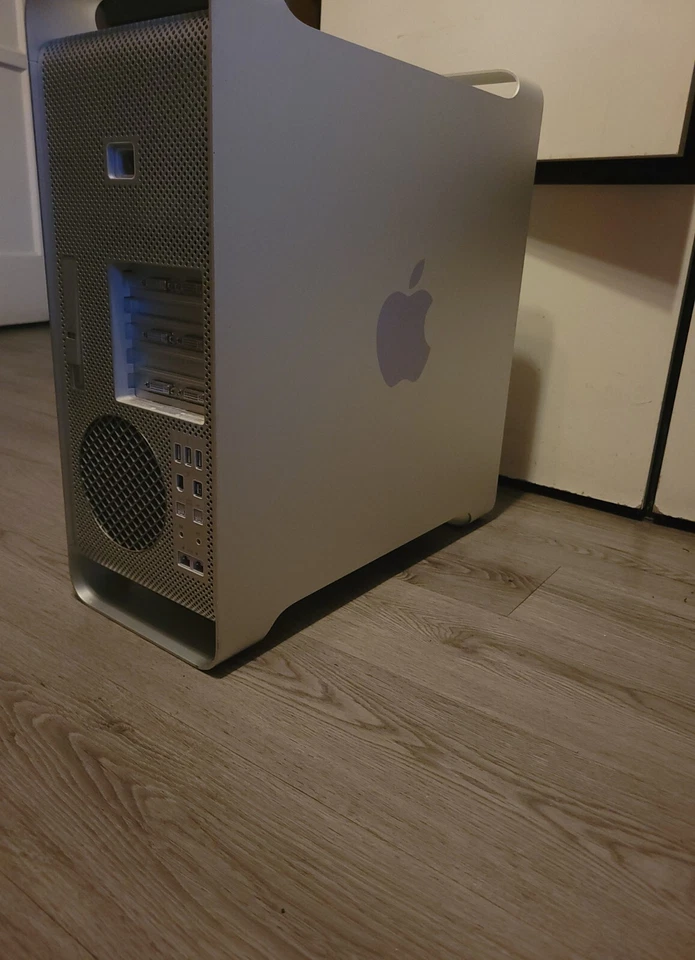ple Mac Pro 2,1 | 8-Core Xeon | 12GB RAM | 2.6TB HDD | 3x NVIDIA GPUs - Image 4 of 4