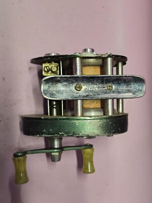 Vintage SHAKESPEARE Sportcast 1973 Model FK Casting Fishing