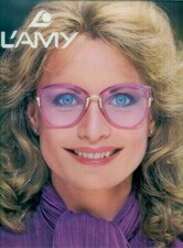 Smiling / Kissing Girl L'AMY Eyewear 1970's VARI-VUE Lenticular Picture 9 x 11