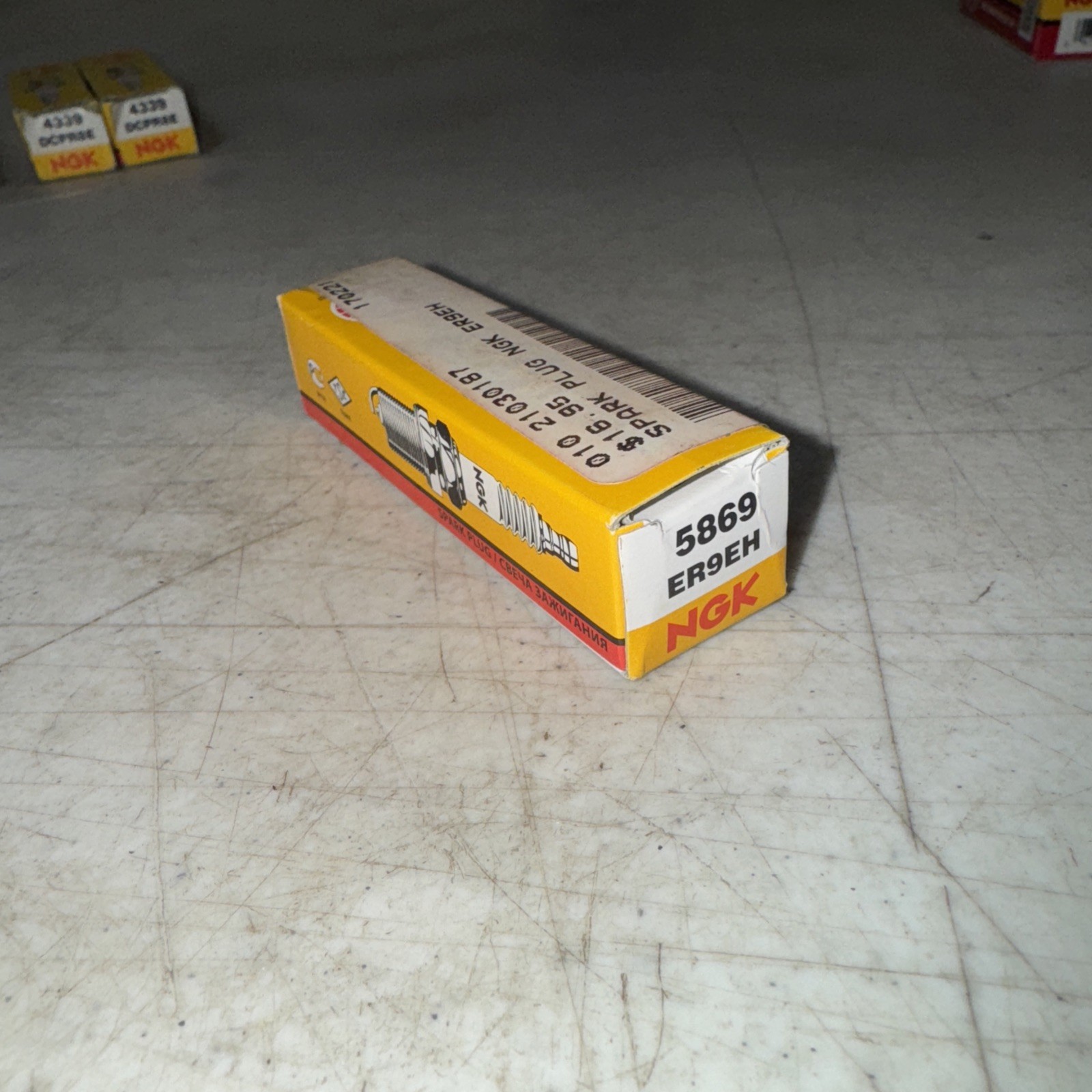 NGK Spark Plug ER9EH #5869 for Vespa S 50 2009-2011