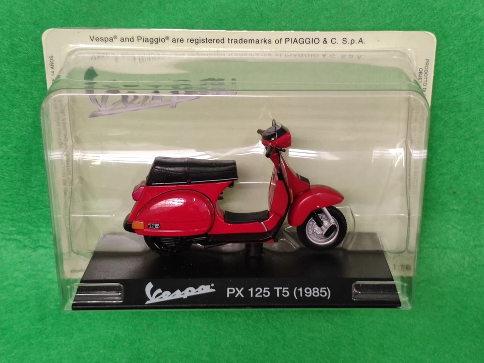 COLLEZIONE PIAGGIO VESPA MODELLINO 1:18 VINTAGE PX 125 T5 POLE POSITION no 200 P - Immagine 2 di 4