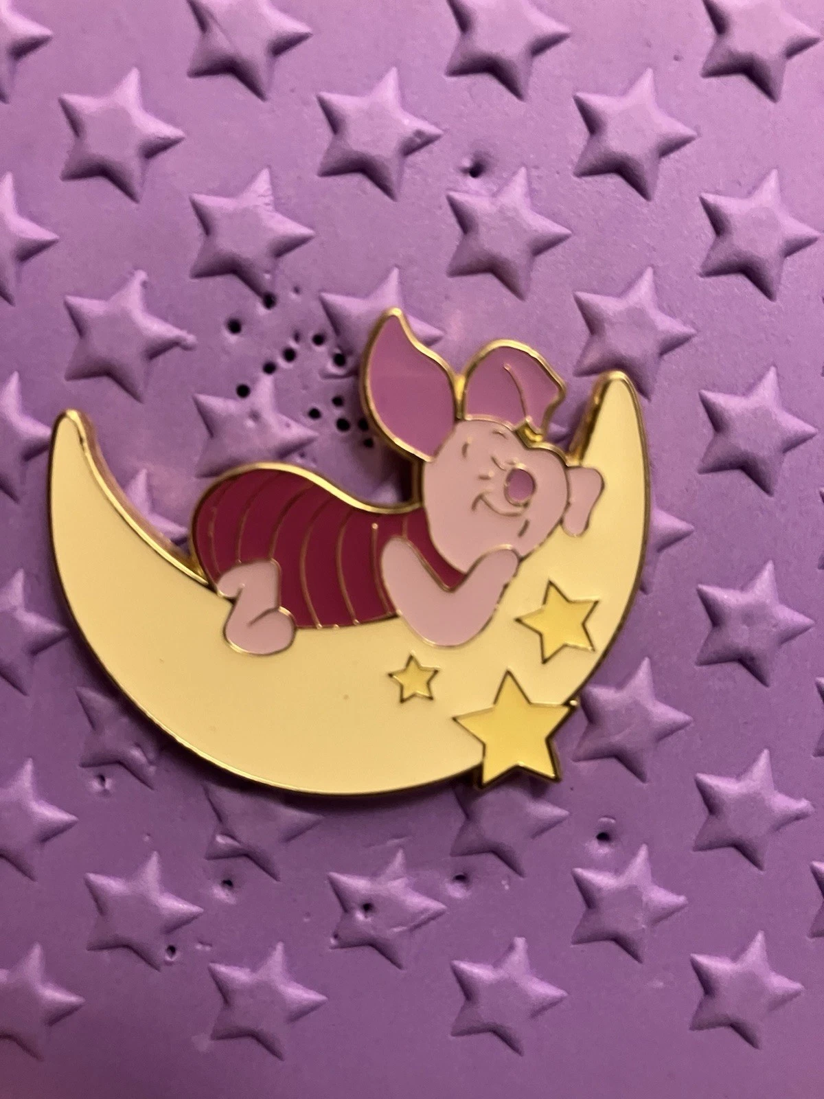 Disney Loungefly Winnie the Pooh Moon Nap Pin Piglet