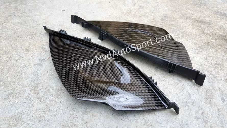 Paneles finales de tablero de fibra de carbono BMW F30, F32, F33, F34, F80 M3, F82 M4, F83 M4 Foto 2 de 4
