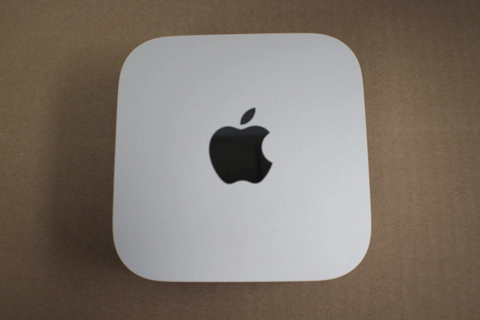 Apple Mac mini-M4 Chip-10 Core CPU/GPU-16GB RAM-256GB SSD-W/Keyboard & Mouse. - Image 2 of 4