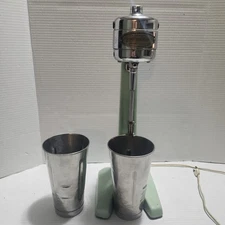 Vtg 40s Jadeite Hamilton Beach Milkshake Mixer No Model 25  Green W/2 Cups EUC 