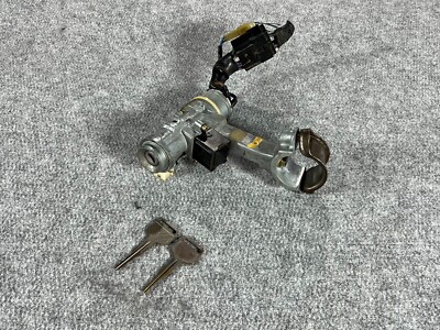 N130 HILUX SURF 4RUNNER KZN130 TOYOTA OEM JDM RHD KEY CYLINDER  