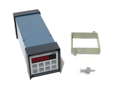 Foxboro 873CC-AIWFGZ 4-20MA 120VAC Conductivity Analyzer w/ Bracket NEW