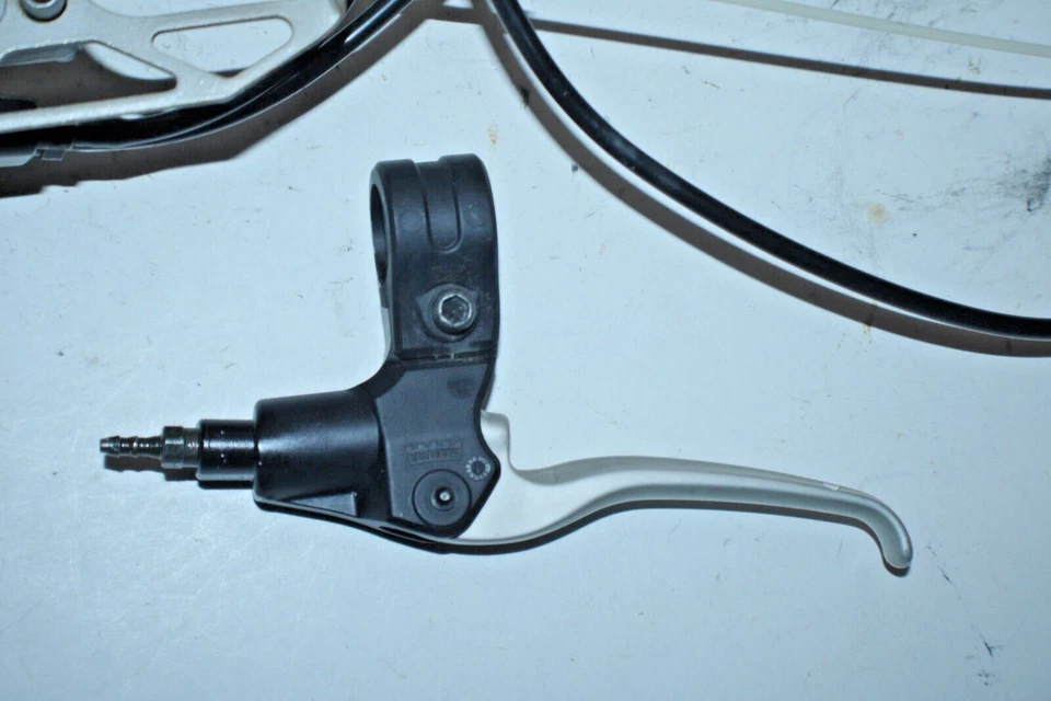 Juego de pinzas de freno de disco hidráulicas Magura HS11 EVO2 montaje en poste 22,2 mm ¡Envío a EE. UU.! Foto 3 de 4