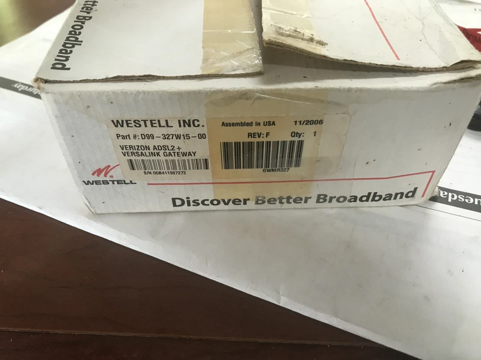 Westell VersaLink Model 327W DSL Wireless Modem Gateway Router (D90-327W15-06) - Image 3 of 3