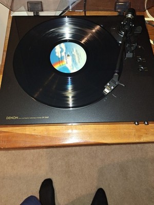 Denon DP 300 F Turntable