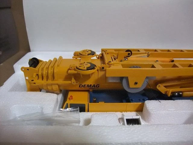 Conrad 1/50 Demag Ac500-2 Ssl Crane