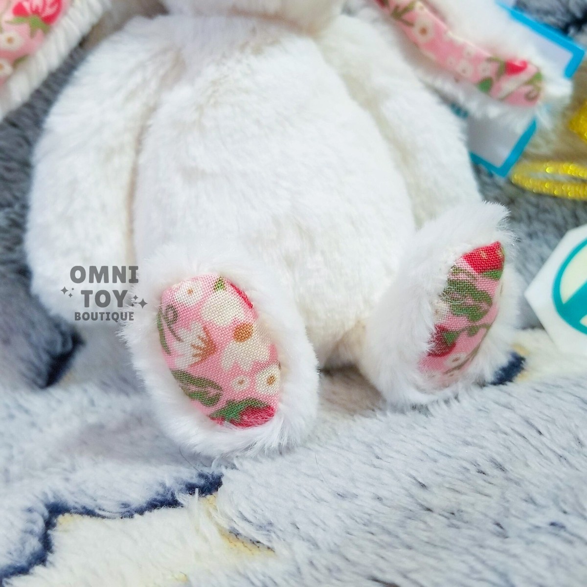 Blossom Cream Bunny Berryキーホルダー AUTHENTIC Jellycat Blossom Cream Bunny Berry Strawberry Bag