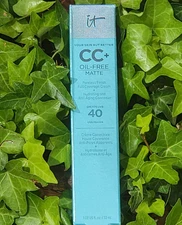 It Cosmetics Your Skin but Better Matte CC+ SPF40  1.08 oz Choose your color