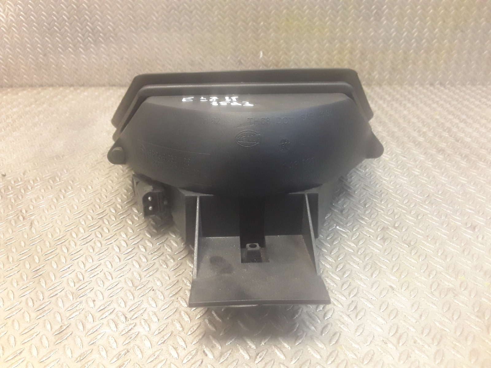 BMW 7er E38 dritte 3 Bremsleuchte Bremslicht 8352788 online kaufen  