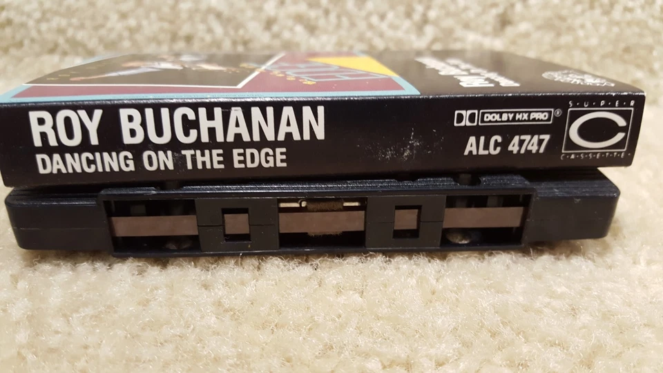 Винтажная кассета Roy Buchanan Dancing On The Edge 1987 Alligator Records - Изображение 4 из 4