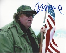 DIRECTOR MICHAEL MOORE SIGNED 8X10 PHOTO D W/COA FARENHEIT 9/11 11/9 DOCUMENTARY