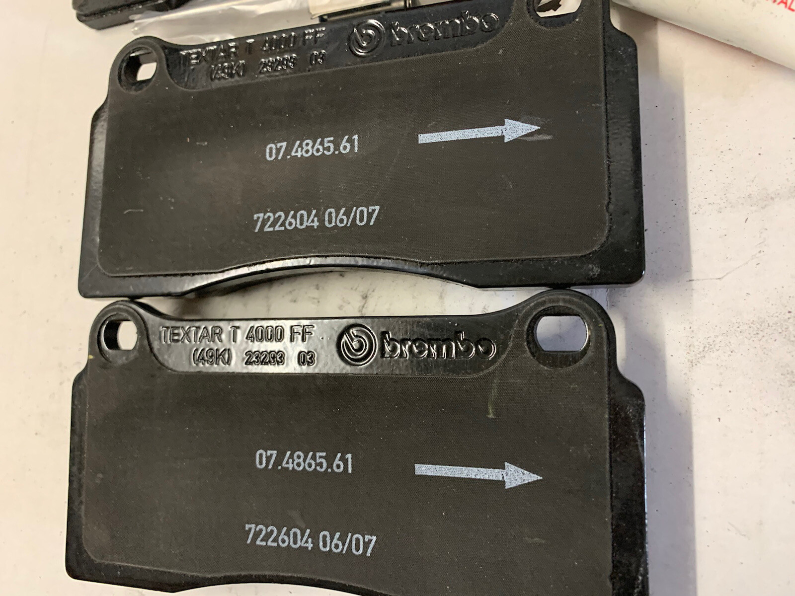 ASTON MARTIN DB7 VANTAGE JAGUAR XKR FRONT BRAKE PAD SET BY BREMBO 2886280PK
