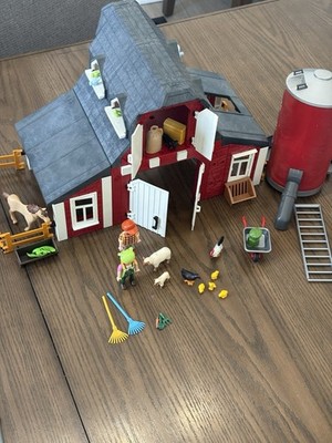 Playmobil 9315 Set Farm Country Barn Silo USED Extra Animals Missing Base Silo