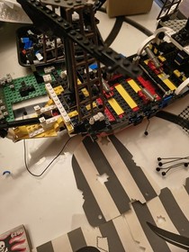 LEGO Pirates: Red Beard Runner (6290) 100% Complete W/ Instructions