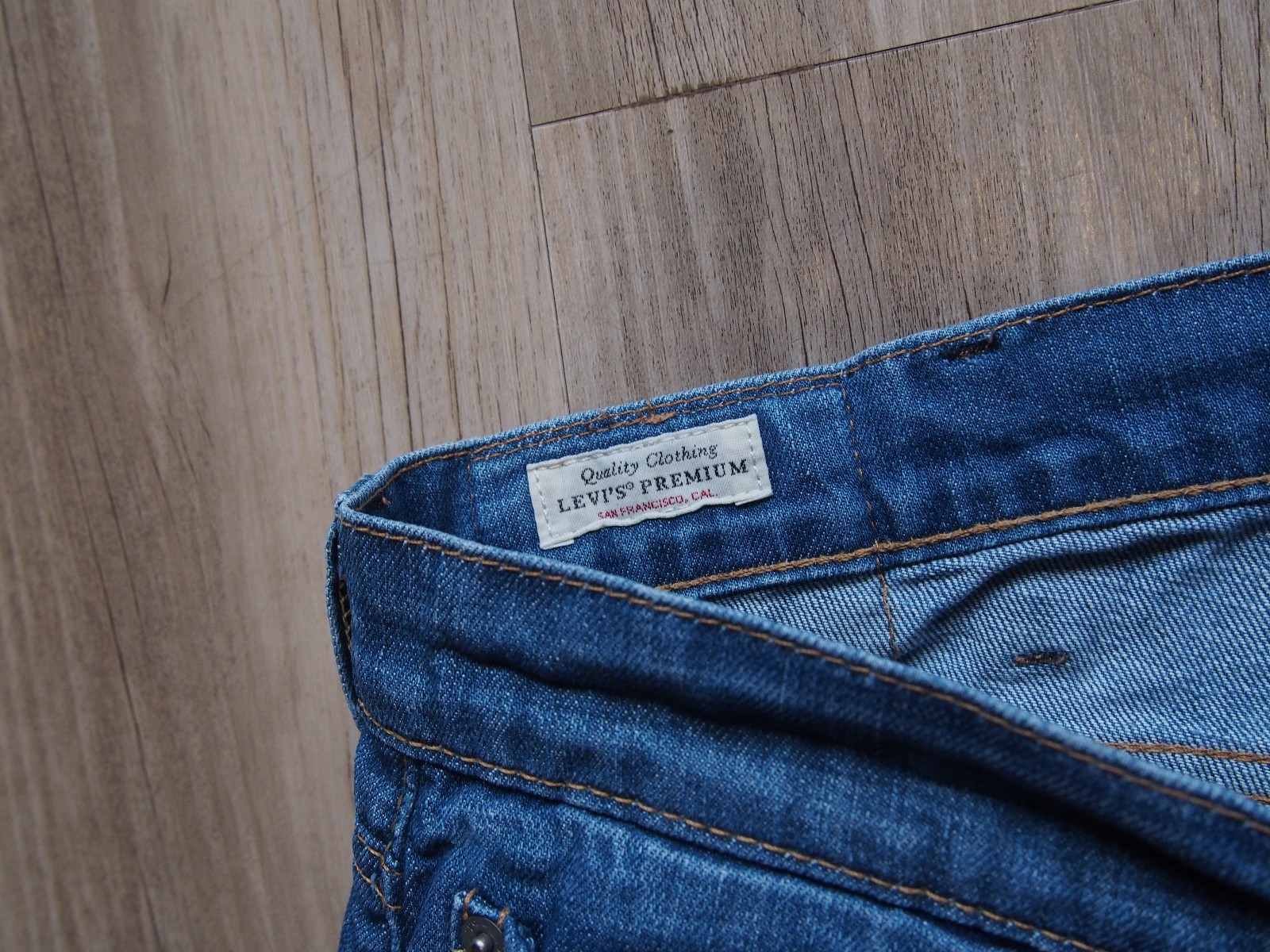 Levis 527 (0476) Premium Slim Stretch Bootcut Jeans W40 L32 N593 image 3