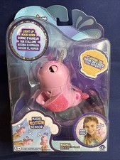 WOWWEE FINGERLINGS- RACHEL THE PINK BABY NARWHAL - FRIENDSHIP YOUR FINGERTIPS
