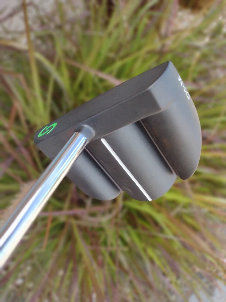 NEW RH  D1-M BOCCIERI SUPER ARM LOCK PUTTER 41" CENTER SHAFT BLACK PVD  - Image 4 of 4