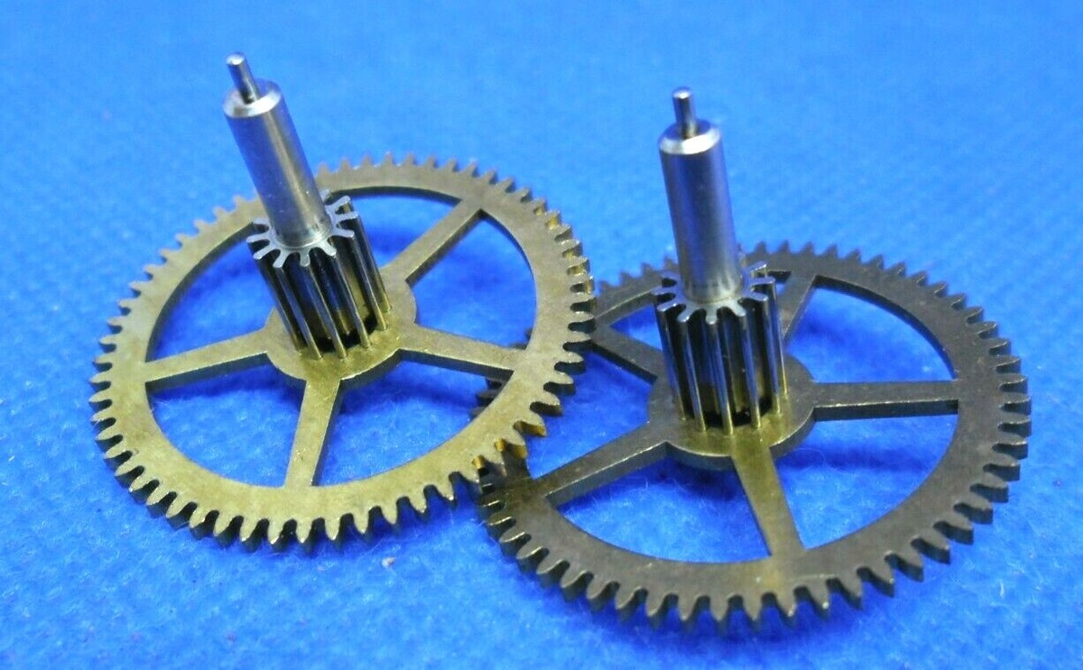Roue échappement 46 dents 36,8mm pendule horloge Morbier pendel uhr clock 37 3 e