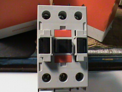  LOVATO DPBF32-00-D024 CONTACTOR 24 VDC 