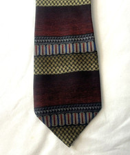 Chez Roffe New York Multicolored Geometric Necktie Tie 100 Silk Made In USA