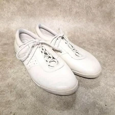 Easy Spirit Womens Allyoops  Size 7.5 Tan  Lace Up Comfort Sneakers