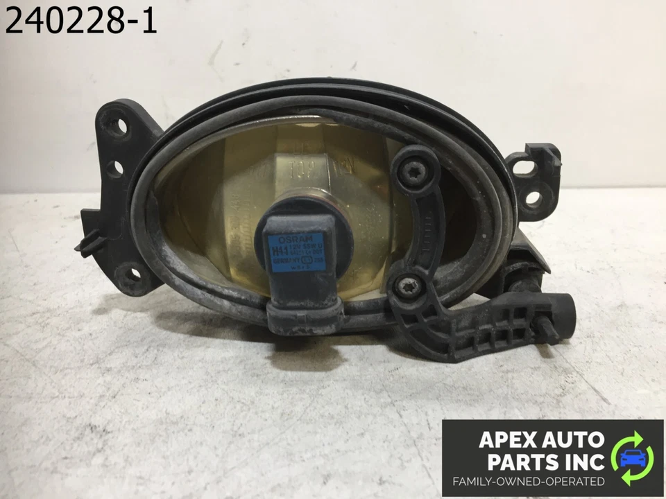 Faro antiniebla delantero izquierdo mercedes e350 2009 fabricante de equipos originales Foto 4 de 4