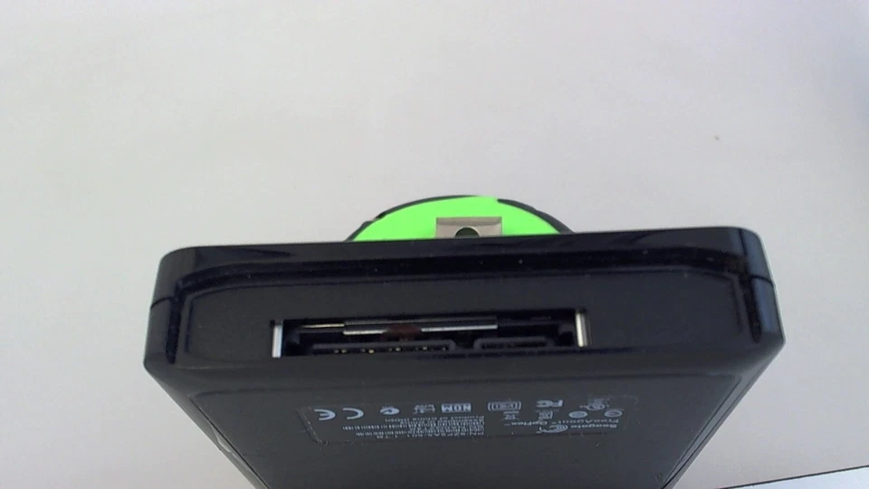 Seagate FreeAgent GoFlex 1TB Portable USB External Hard Drive 9ZF2A5-501 - Image 3 of 3