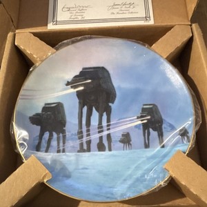 The Hamilton Collection 1986 Star Wars Imperial Walkers Plate 24k gold rimmed