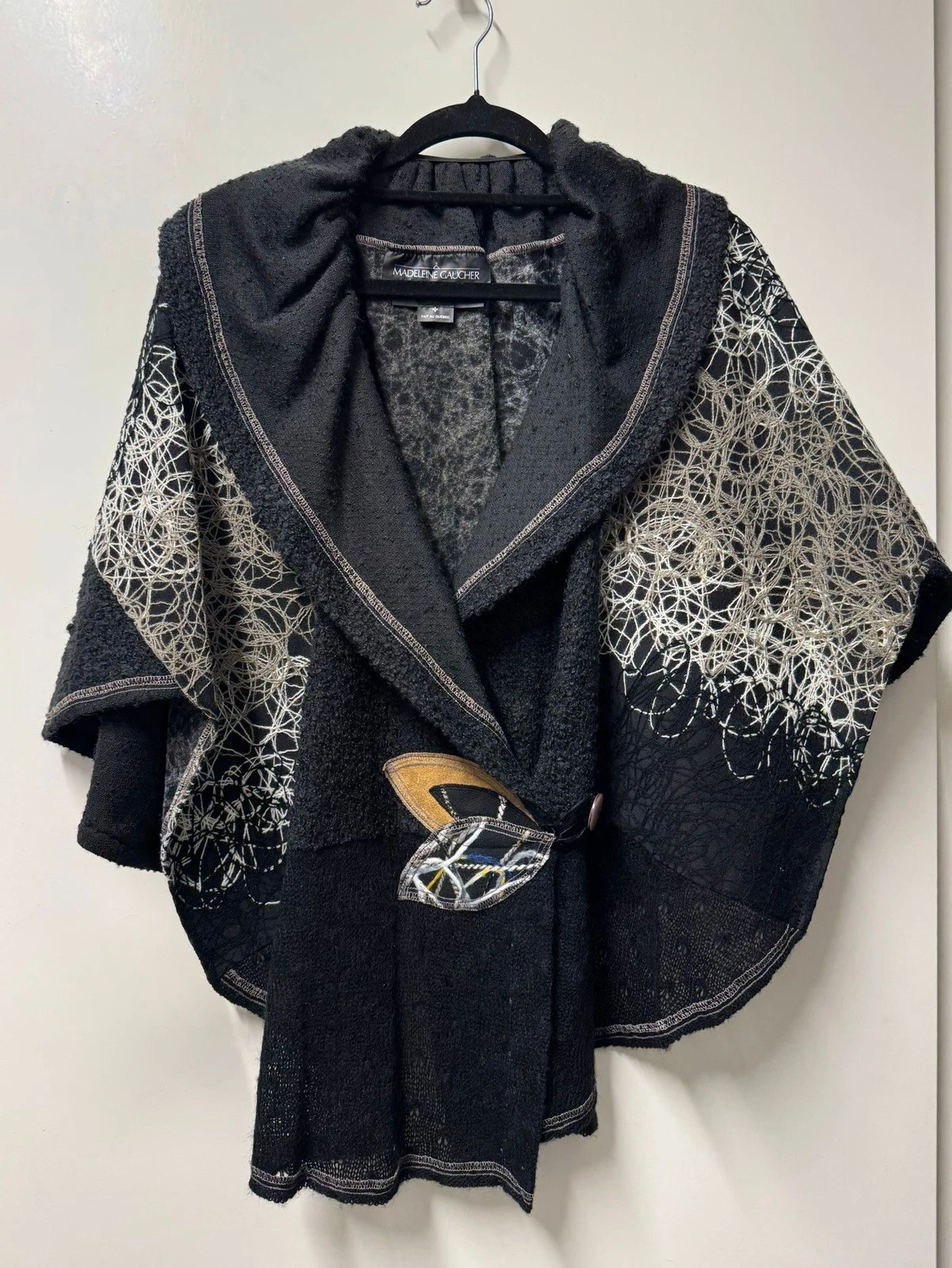 Madeleine Gaucher Cape Poncho Sweater Vintage Black and White One Size Canada
