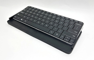 Microsoft Wedge Mobile Bluetooth Keyboard Model 1521 Portable Compact Wireless