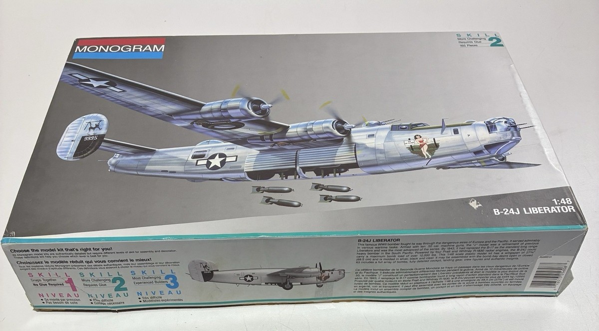 Monogram - B-24J Liberator, 1:48 Plastic Model Airplane Kit, 1991