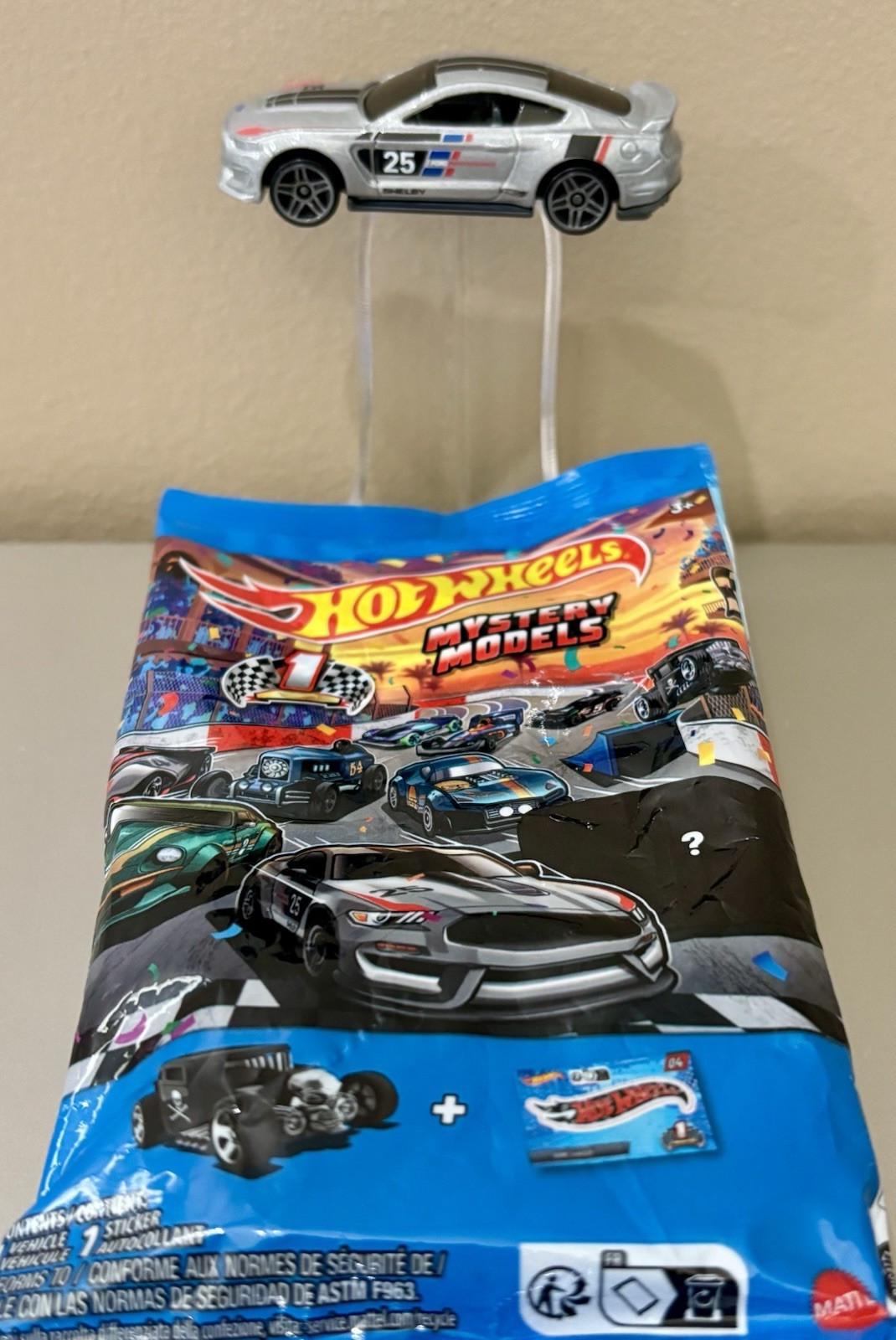 Hot Wheels 2026 Mystery Models Series 1 #3 FORD SHELBY GT350R NEW SEALED CHASE