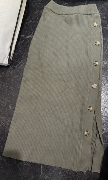 Women’s Olive Green Pencil Skirt hippie rose With Buttons On The Side