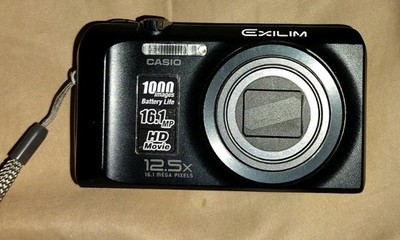 Casio Exilim EX-H30 Digital Camera 16.1 MP, 12.5x Tested Working 