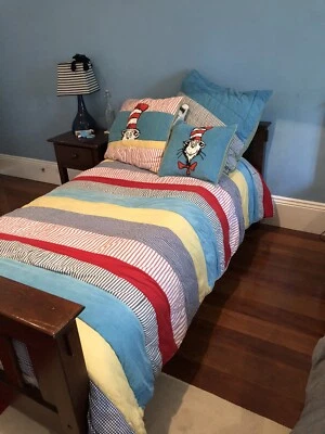 Pottery Barn Dr Seuss Single Bed Full Set Great Condition