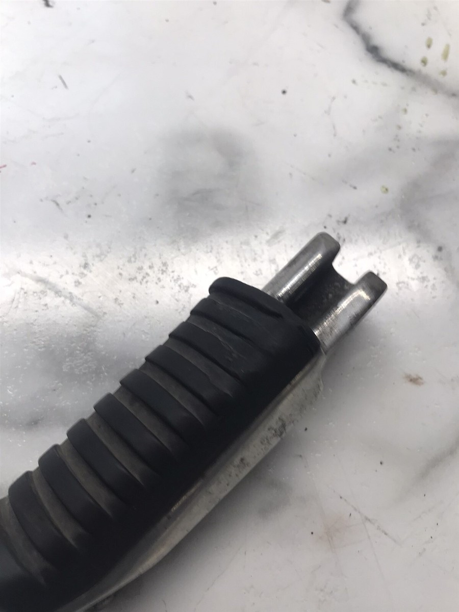 イメージ画像 95 Kawasaki ZX1100 ZX GPZ 1100 ZX11 E GPZ1100 Rear Back Grab Bar