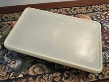 Vintage Tupperware Rectangular Bacon Storage Container W/Lid  11.5x7x2 White