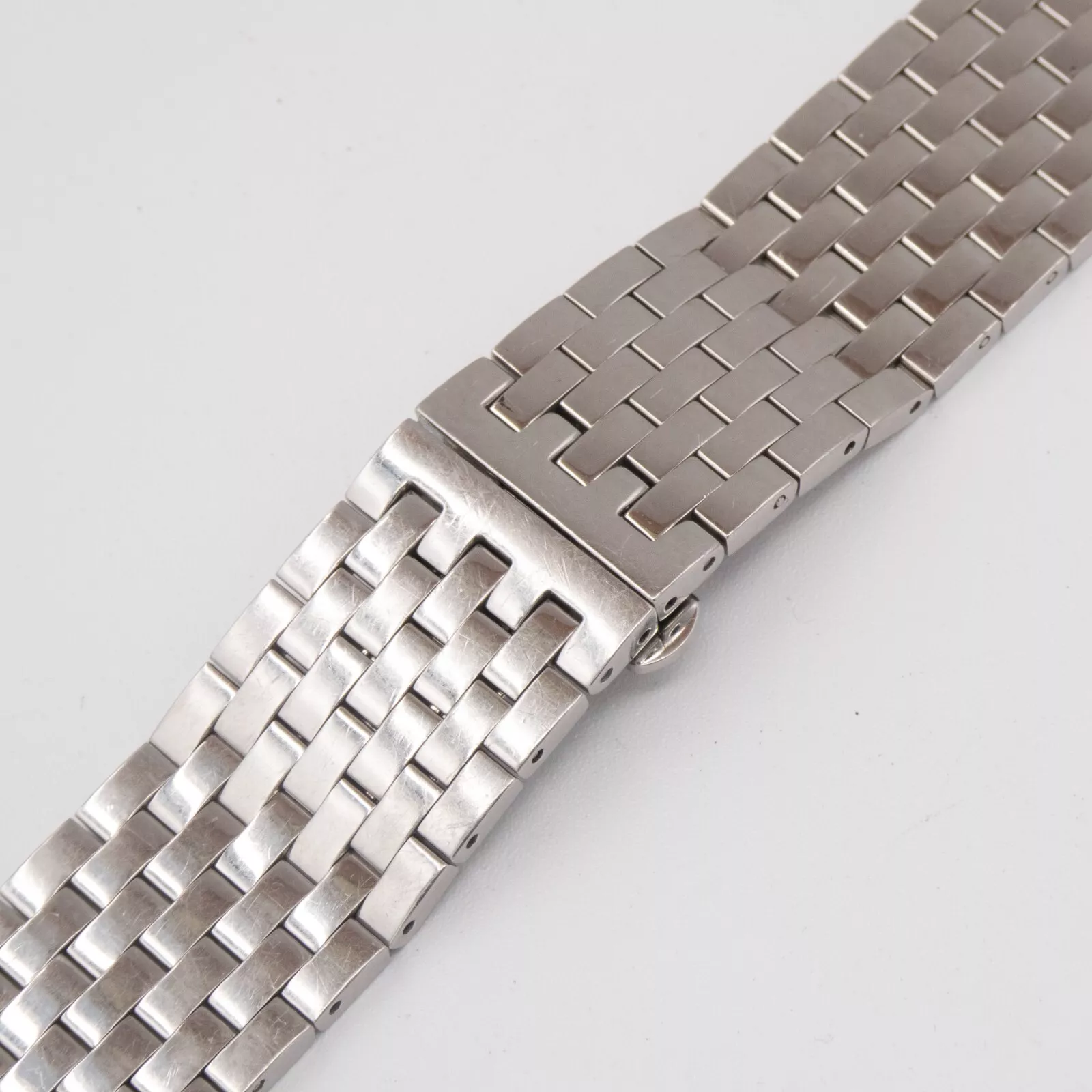 Bracelet montre bracelet Gucci en acier inoxydable pour modèle 5200M.1 avec fermoir papillon