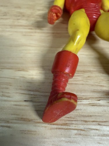 1984 Marvel Comics Group Iron Man Secret Wars Action Figure - Picture 7 of 10
