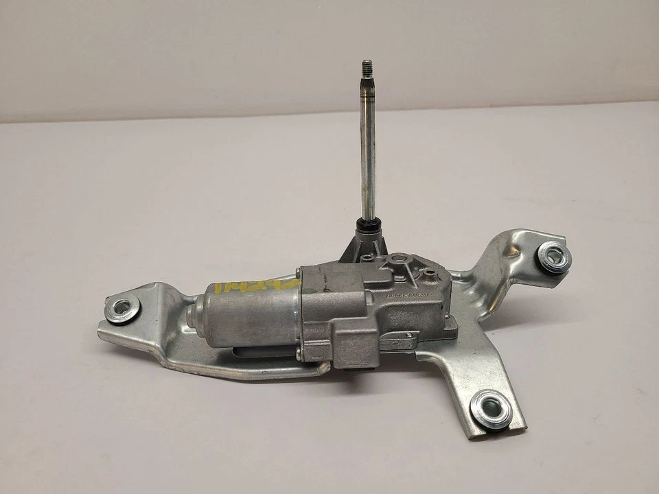  2017 2018 2019 2020 2021 2022 HONDA CR-V Rear Wiper Motor  - Image 3 of 4