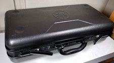 Estuche rígido para saxofón alto Yamaha plástico ABS serie Advantage carbón oscuro/negro