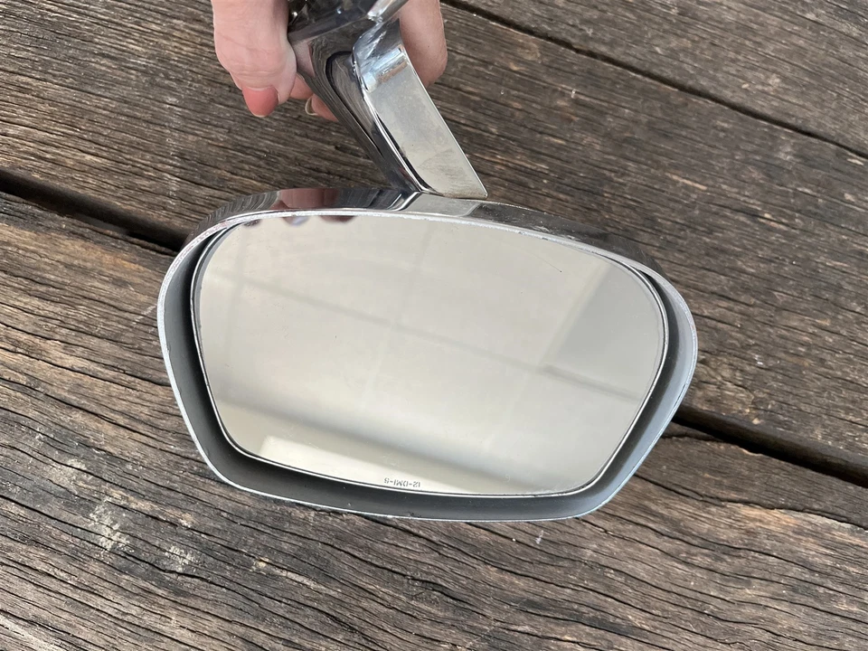 Espejo retrovisor remoto izquierdo Oldsmobile Toronado Buick 1971-1976 OEM Foto 2 de 4