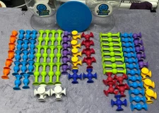 FAT BRAIN SQUIGZ SILICONE SUCTION CUPS BUILDING TOY, 84 PCS, 8 SHAPES & COLORS