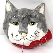 Vintage Kitty Cat Head String and Scissors Holder Wall Decor